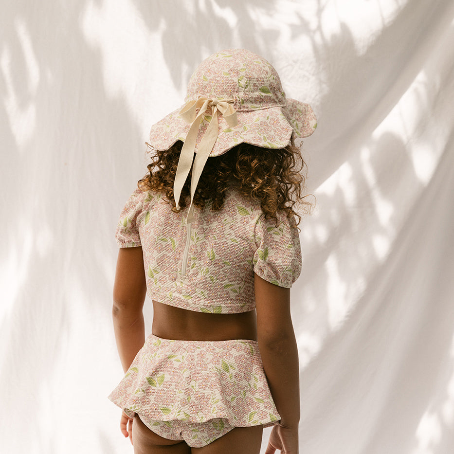 Petal Sun Hat · Peony