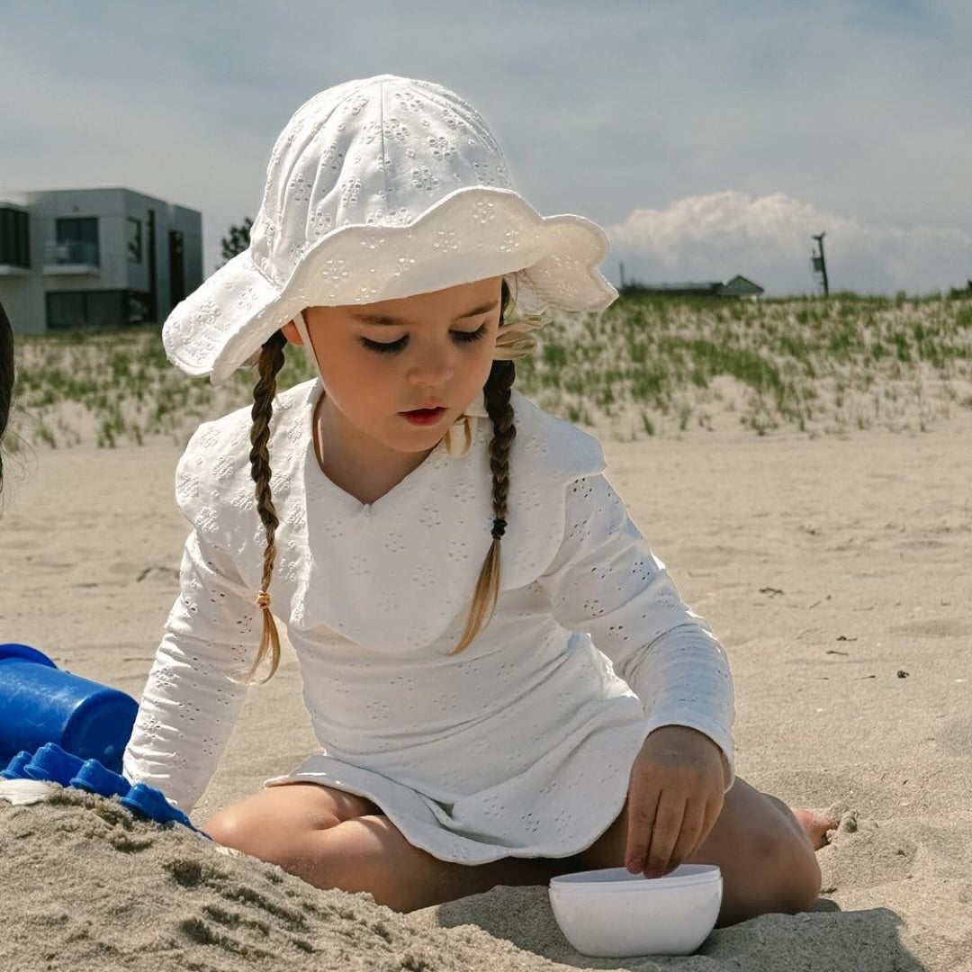 Girls white sun hat online